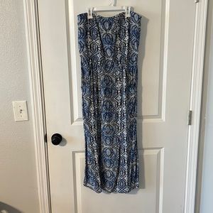 Blue, sleeveless summer dress